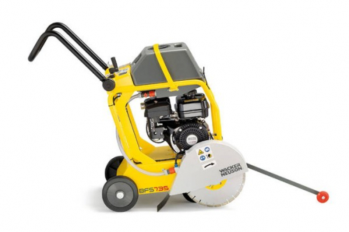 Нарезчик швов бензиновый Wacker Neuson BFS 735 A по доступной цене в Рязани. Не теряйте времени и заказывайте у нас прямо сейчас! Надежное качество и выгодные условия ждут вас.