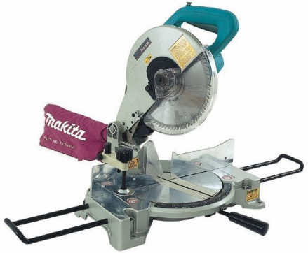 Торцовочная пила Makita LS1040 в прокат в Рязани. У нас лучшая цена за сутки! Возможность взять в аренду с выгодной скидкой до 40% при экспресс доставке 24/7. И помните, ночью стоимость еще дешевле на 30%! #арендапрокат #виброплита #выгодно